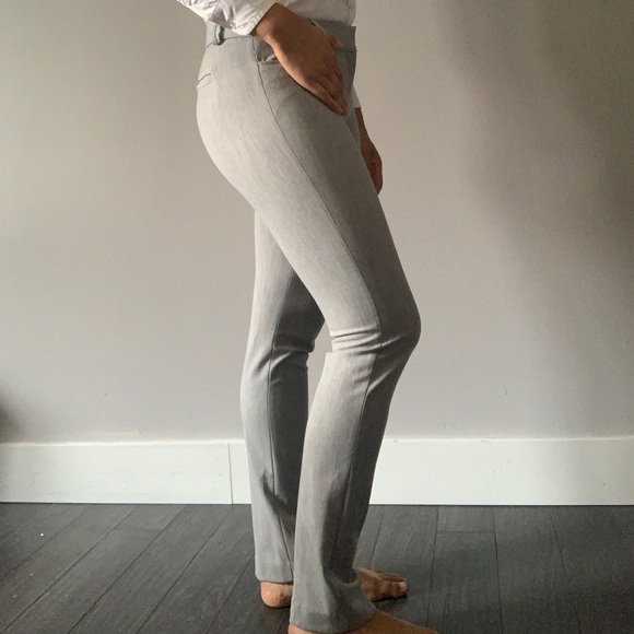 Express woman’s dress pants light grey size 2 Regular columnist  style - Picture 2 of 8